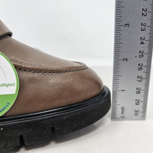 Paul Green Nina Womens Loafer Pump Size 7.5=10 Distressed Brown Leather Retro - Picture 14 of 16